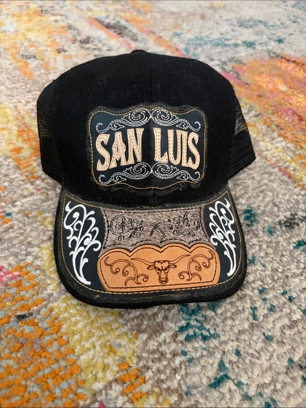 San Luis Embroidered Trucker Hat - Black & Tan